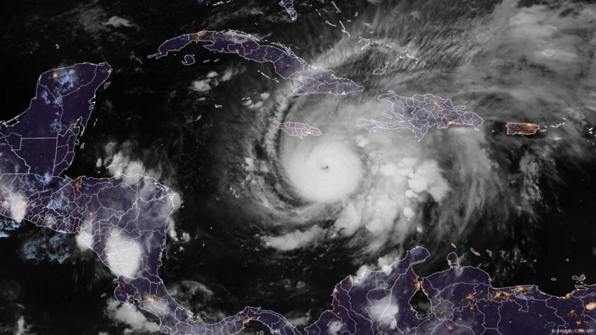 Cuba se prepara para recibir al superhuracán Melissa, el tercero más potente en la historia del país