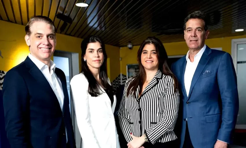 🎉 Hylsa celebra 40 años de trayectoria confiable “sobre ruedas”