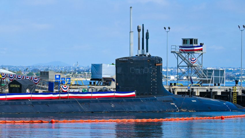 Preguntan a Trump si submarinos de la alianza AUKUS podrán disaudir a China y esto responde