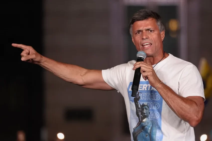 “Leopoldo López denuncia intento de retirarle la nacionalidad por decir lo que piensan todos los venezolanos”