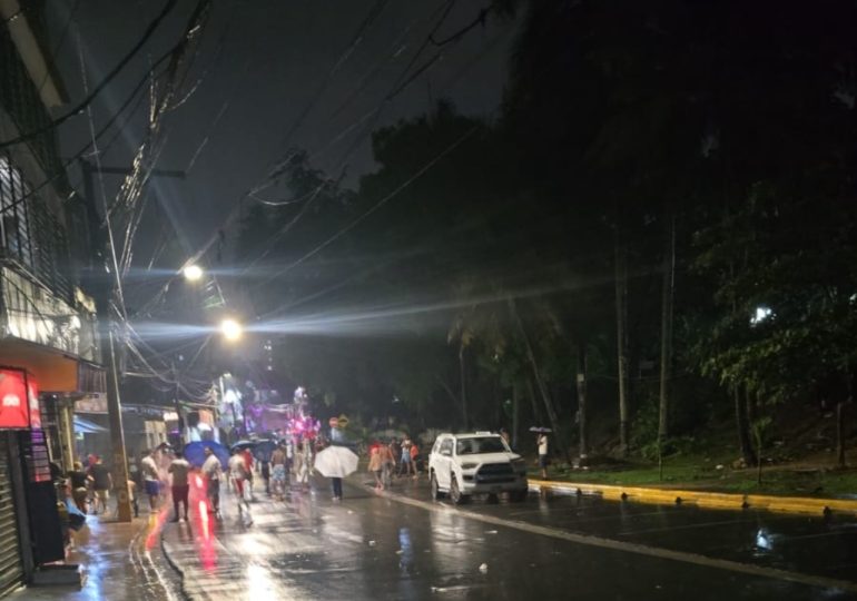 Fellito Suberví aclara situación en la cañada La 800 tras video de supuesta inundación