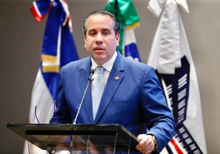 Liderazgo nacional destaca labor de Alberto Rodríguez en los Juegos Escolares 2025