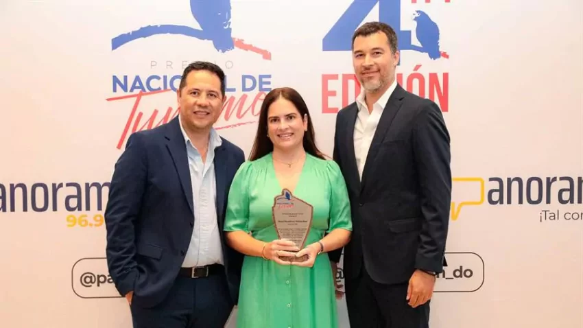 Paradisus Palma Real recibe Gran Premio al "Hotel del Año" en el Premio Nacional de Turismo 2025