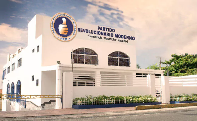 PRM advierte ninguna conducta individual podrá colocarse por encima de la ley ni comprometer el prestigio institucional del partido; reitera respaldo al Gobierno en lucha contra el narcotráfico