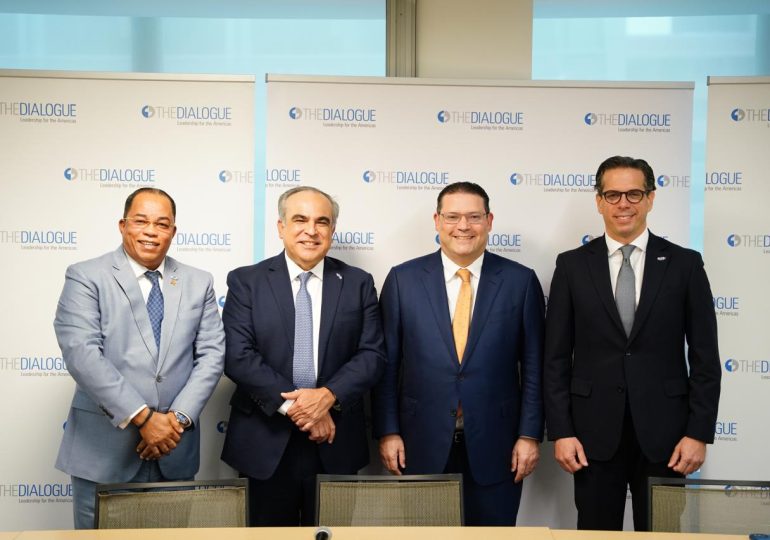 Sanz Lovatón presenta en el Diálogo Interamericano la posición de RD como hub logístico líder en las Américas