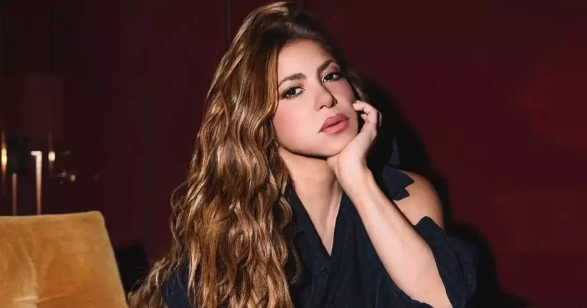 Shakira celebra los 30 años de 'Pies Descalzos', el álbum que la lanzó al estrellato y marcó a toda una generación