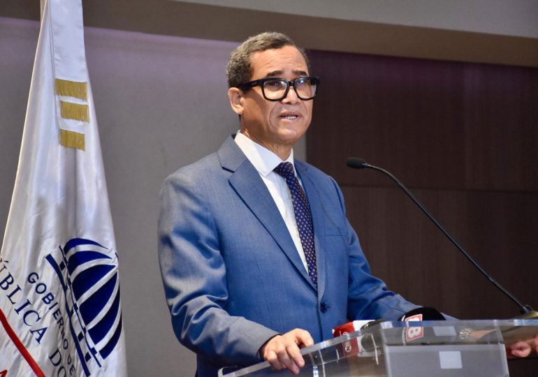 Empresarios decidirán si empleados usarán teletrabajo por paso de tormenta, dice Ministerio de Trabajo