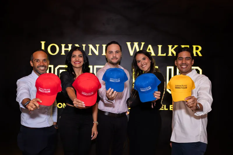 🎉🍸 JOHNIE WALKER PRESENTA SU “HOME CLUB” Y CELEBRA A LO DOMINICANO CON FERNANDO TATIS JR.