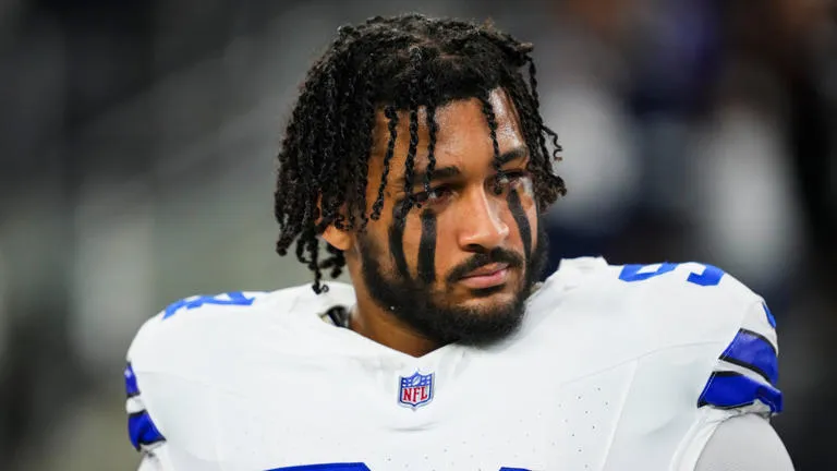 🏈😔 “Los Dallas Cowboys recibieron la trágica noticia de la muerte de Marshawn Kneeland por una llamada telefónica en medio de la noche”