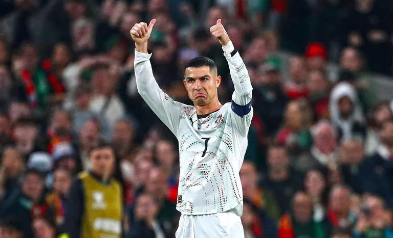 🇵🇹⚠️ “¡ALARMA ROJA! Cristiano Ronaldo podría perderse hasta dos partidos del Copa Mundial de la FIFA 2026 por suspensión”