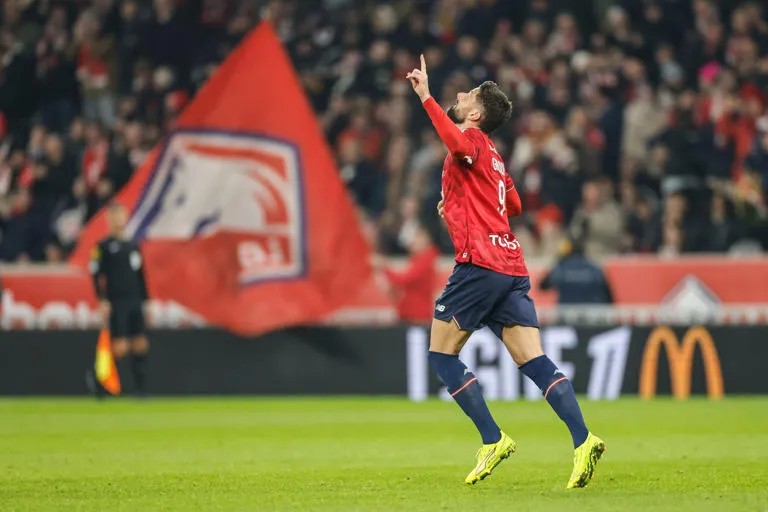 ¡VETERANO RESPONDE! Olivier Giroud rompe sequía goleadora y guía al Lille OSC a la remontada 4-2 para subir al cuarto lugar en la Ligue 1 ⚽🔥