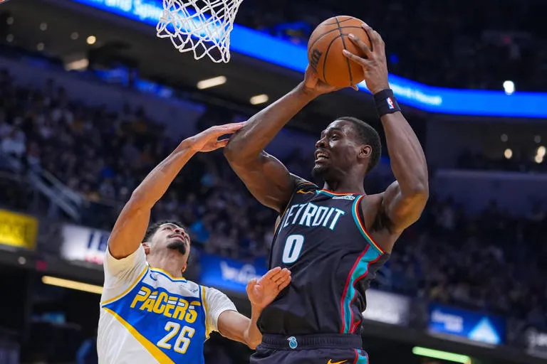 🏀 “¡HISTÓRICO! LOS DETROIT PISTONS IGUALAN RÉCORD DEL EQUIPO CON SU 13.ª VICTORIA CONSECUTIVA”