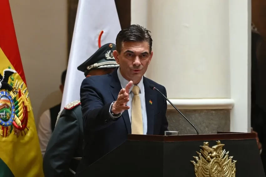 🏛️🇧🇴 “RODRIGO PAZ MUEVE LA MESA: Presenta gabinete basado en MERITOCRACIA para transformar el Estado boliviano”