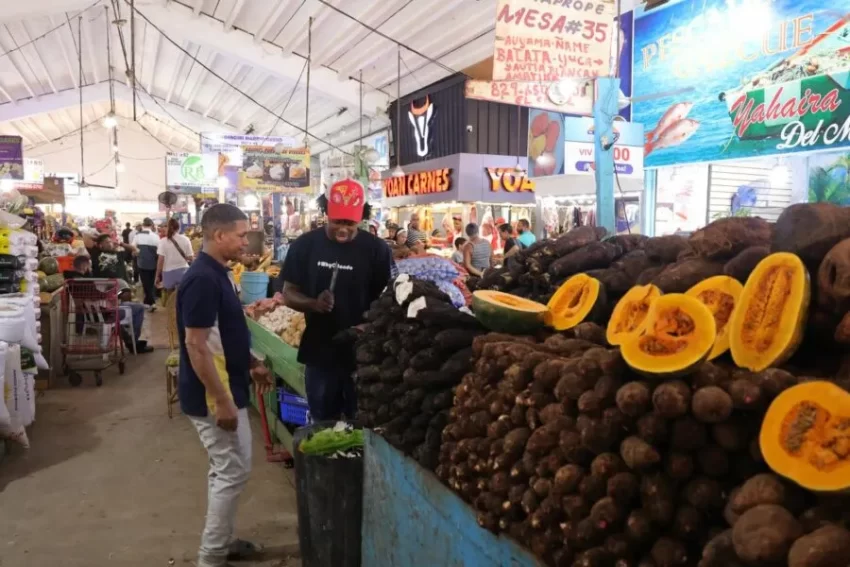 Plátanos, tomates y leche entre los productos que más subieron en octubre