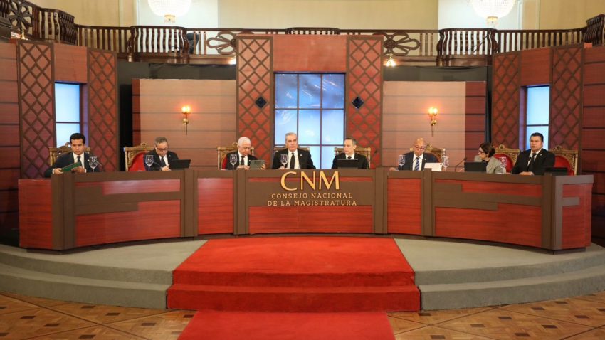 Presidente Abinader encabeza la tercera sesión de vistas públicas del Consejo Nacional de la Magistratura para llenar vacantes en la SCJ y el TSE