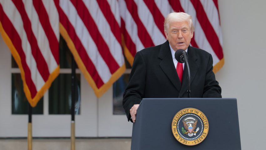 Trump sobre el conflicto ucraniano: "Creo que nos estamos acercando mucho a un acuerdo de paz"