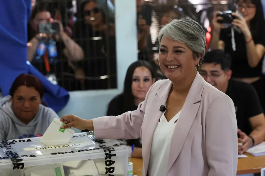 🗳️ Jeannette Jara llama a “votar con espíritu democrático” en las elecciones de Chile 🇨🇱