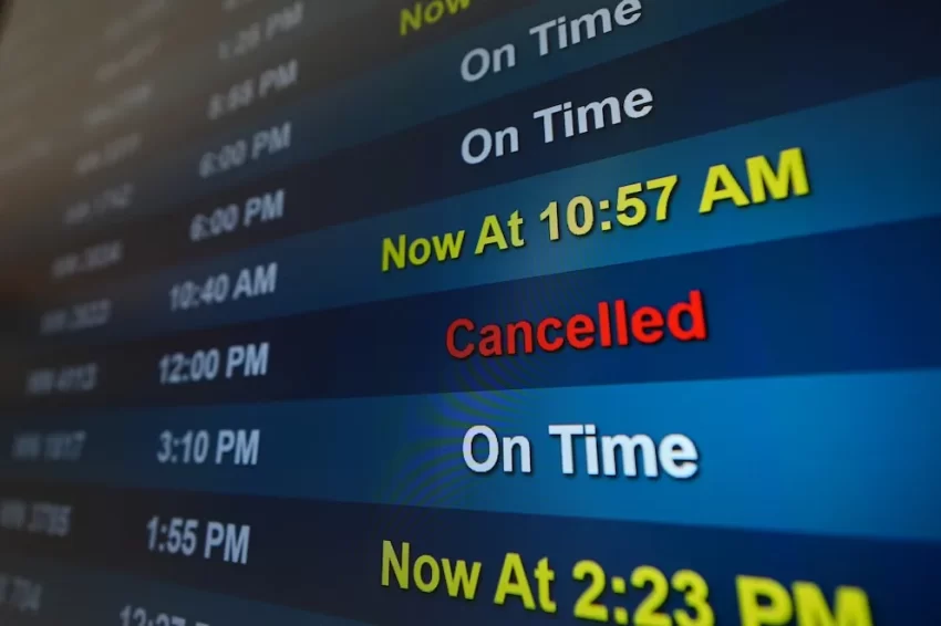 ✈️🔴 “¡CAOS EN LOS CIELOS! Las aerolíneas de EE.UU. cancelaron más de 3.500 vuelos y retrasaron miles más en medio del cierre del gobierno”