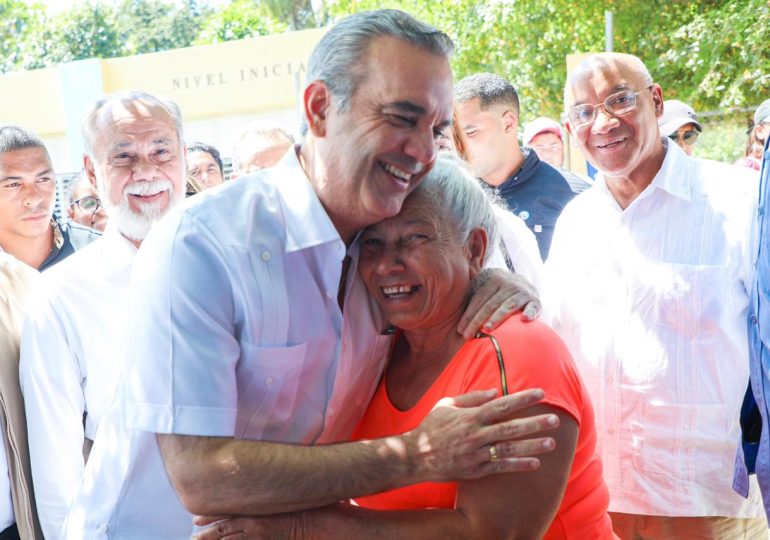 Presidente Abinader sostendrá almuerzo este sábado con militares en el Ministerio de Defensa