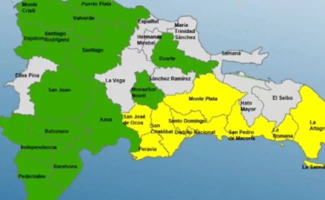 El COE establece alerta meteorológica en 22 provincias y el Distrito Nacional por onda tropical y vaguada