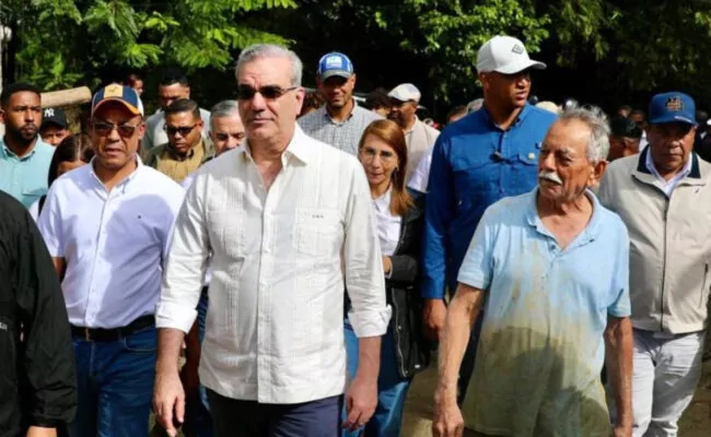 Por malas condiciones meteorológicas ajustan horario de las actividades del Presidente Abinader en la provincia Duarte