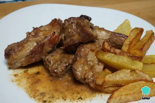 Receta de Costillas de cerdo en salsa de vino blanco