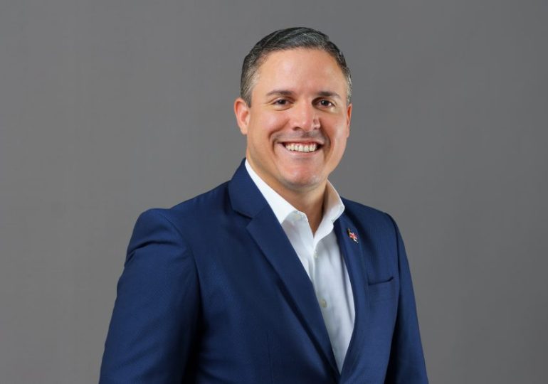 Jean Luis Rodríguez recibe distinción especial por su impacto en la gestión pública y la innovación portuaria