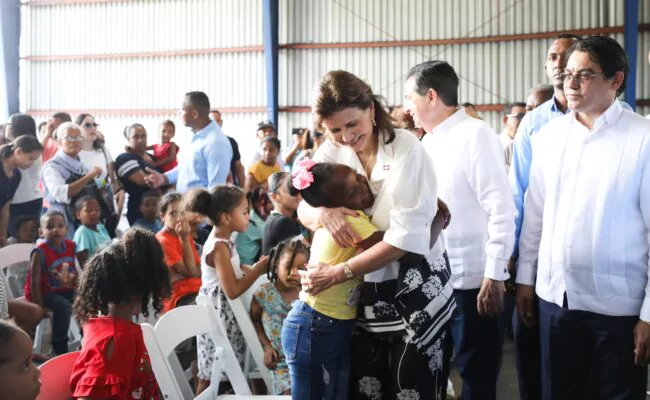 Raquel Peña moviliza más de 30 entidades gubernamentales para jornada de servicios gratuitos a la ciudadanía, junto al Gabinete de la Familia