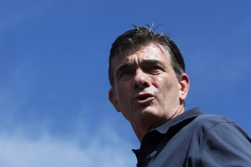 Primer mes de Rodrigo Paz en Bolivia: giros diplomáticos, tensiones internas y promesas económicas por cumplir 🇧🇴