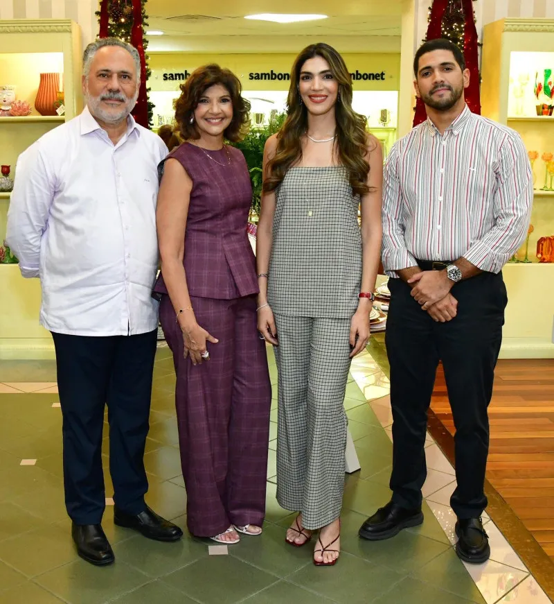 Tienda Mary celebra su encuentro navideño con clientes y comunidad 🎄✨