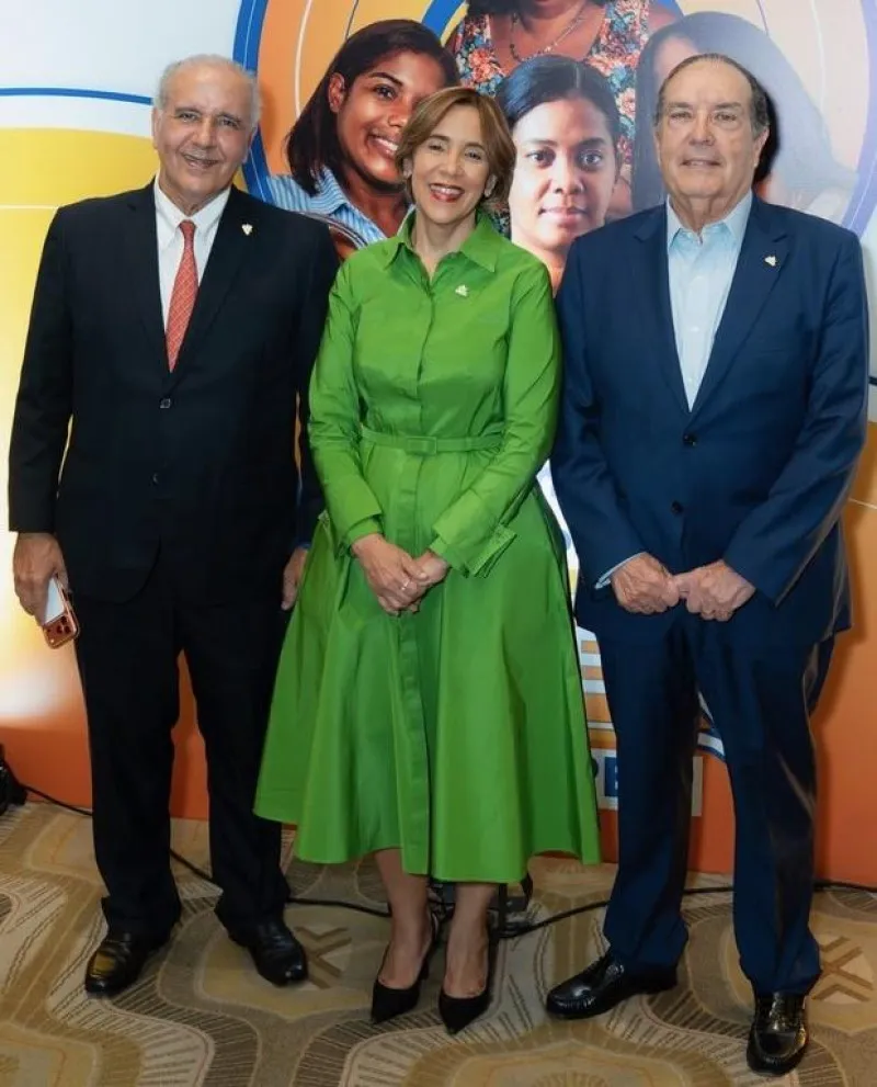 👩💻 Empoderamiento Digital: Banco Adopem transforma el futuro de más de 5,000 mujeres emprendedoras 🚀🇩🇴