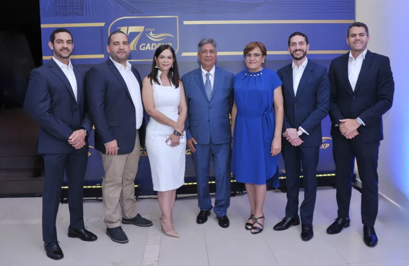 GALA Y TRADICIÓN: GADEXP CELEBRA SU 17° ANIVERSARIO EN UNA NOCHE MEMORABLE