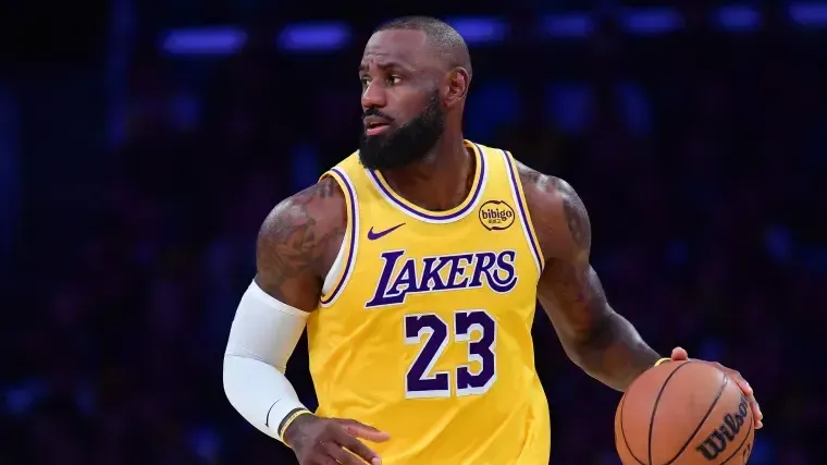 🏀 Crisis en L.A.: Tras una racha de derrotas, los Lakers activan la búsqueda de refuerzos defensivos 🛡️