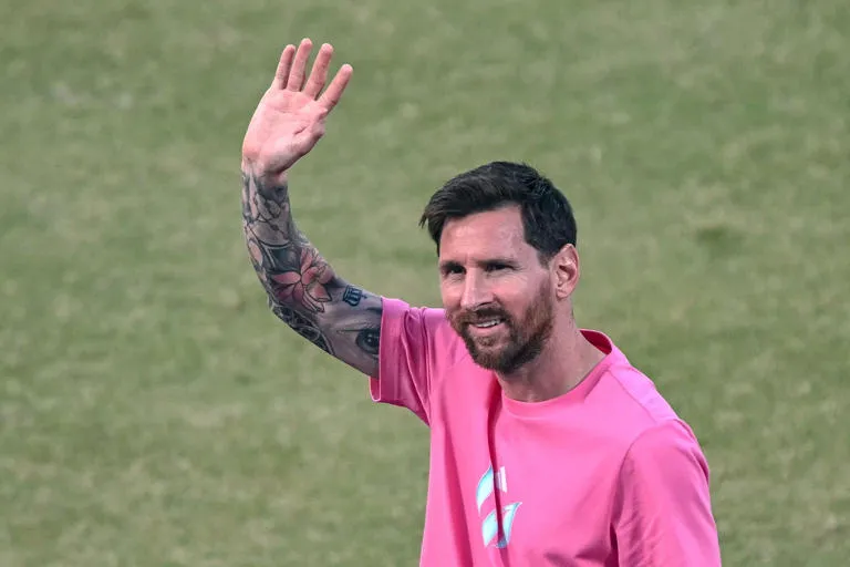 MESSI FIJA FECHA DE REGRESO A INTER MIAMI TRAS VACACIONES NAVIDEÑAS ⚽✨