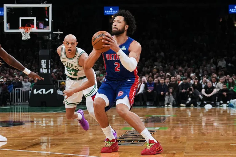 CADE CUNNINGHAM BRILLA Y GUI虂A A DETROIT A UN TRIUNFO DE PESO ANTE BOSTON 馃弨馃敟