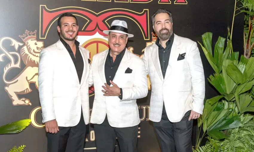 Arturo Fuente Cigar Club celebra noche especial entre amigos y estilo 🥂💨