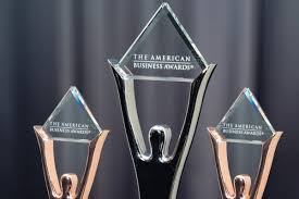 Banco Popular gana tres premios Stevie