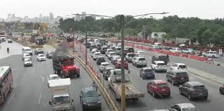 Cerrarán carriles centrales del km 9 de la Autopista Duarte este sábado