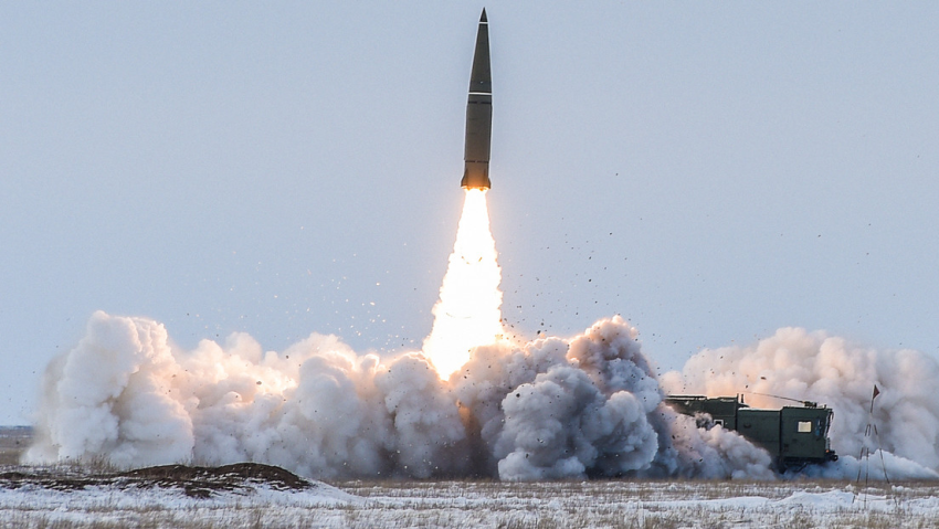 "Dejó de existir": Lukashenko recuerda el efecto demoledor del primer lanzamiento del misil Oréshnik