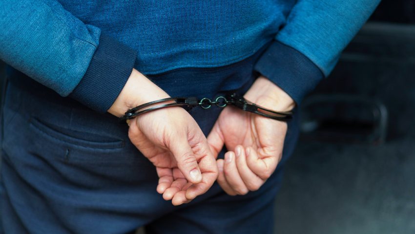 Encarcelan en Suiza a un hombre por un comentario contra la comunidad LGBT en Facebook