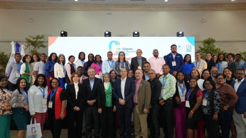 IDEICE cierra su Congreso Internacional con más de 147 ponencias, 15 talleres y un llamado a fortalecer la investigación educativa