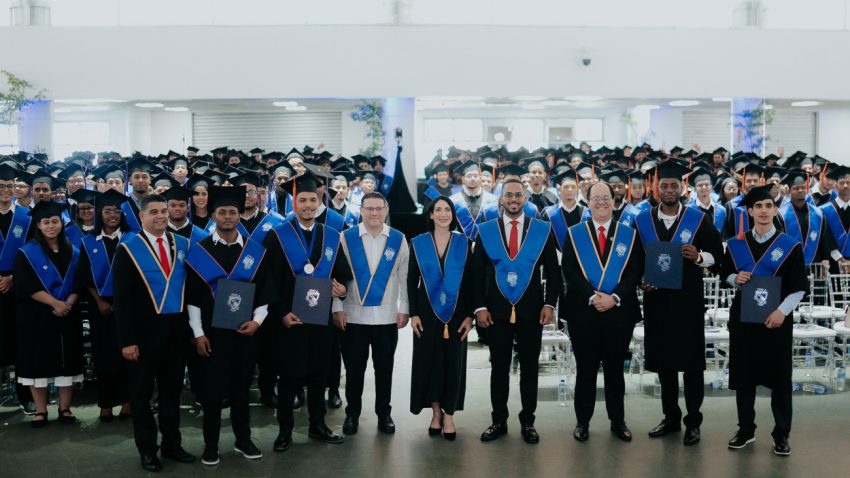 ITLA marca un hito en 2025 con récord histórico de graduandos, expansión nacional y liderazgo en innovación tecnológica