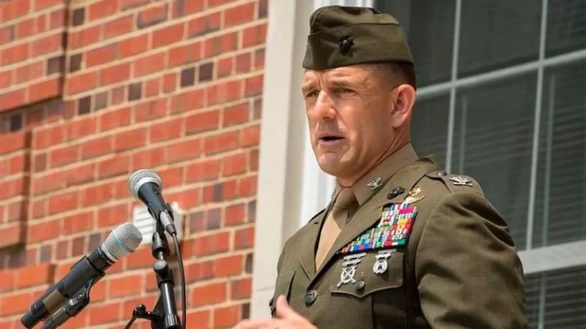 TRUMP NOMINA A FRANCIS L. DONOVAN COMO JEFE DEL COMANDO SUR EN MEDIO DE TENSIONES CON VENEZUELA 🇺🇸⚓