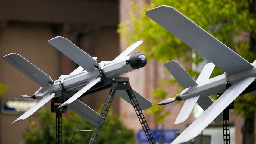 ¿'Kaláshnikov volador en la India'?: Rusia evalúa establecer la producción con su socio estratégico