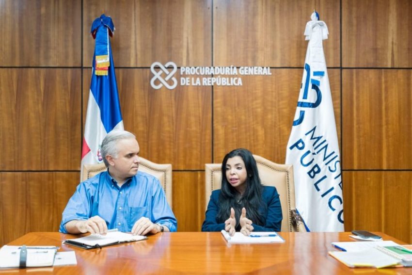 La Fiscalía y el sector educativo crearán un manual conjunto para salvaguardar a los niños en las instituciones educativas.