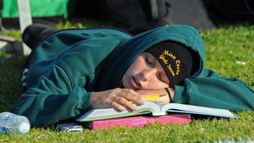 ¿Las mejores ideas llegan justo antes de dormirnos?: el punto ideal para la creatividad