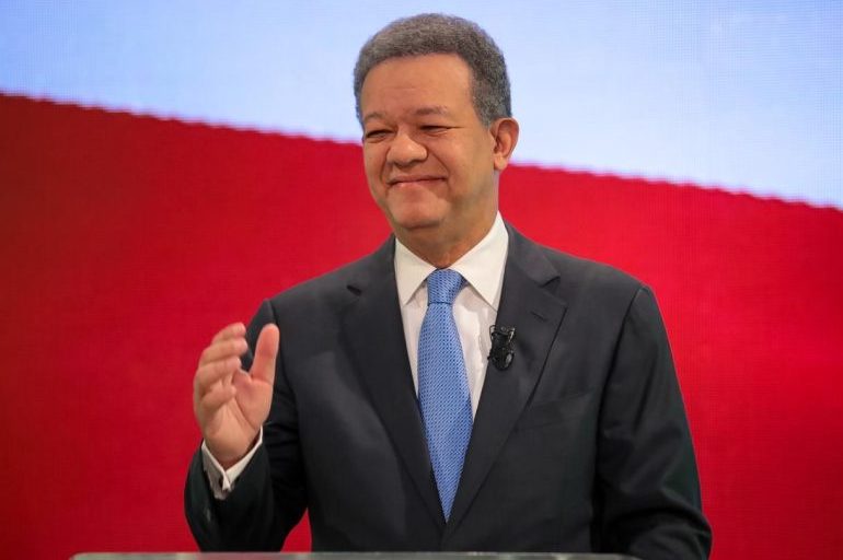 NUEVA YORK: Leonel desarrolla agenda política y académica