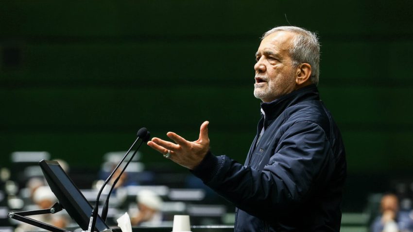 Líder iraní: "Nos encontramos en un conflicto importante con Estados Unidos, Israel y Europa"