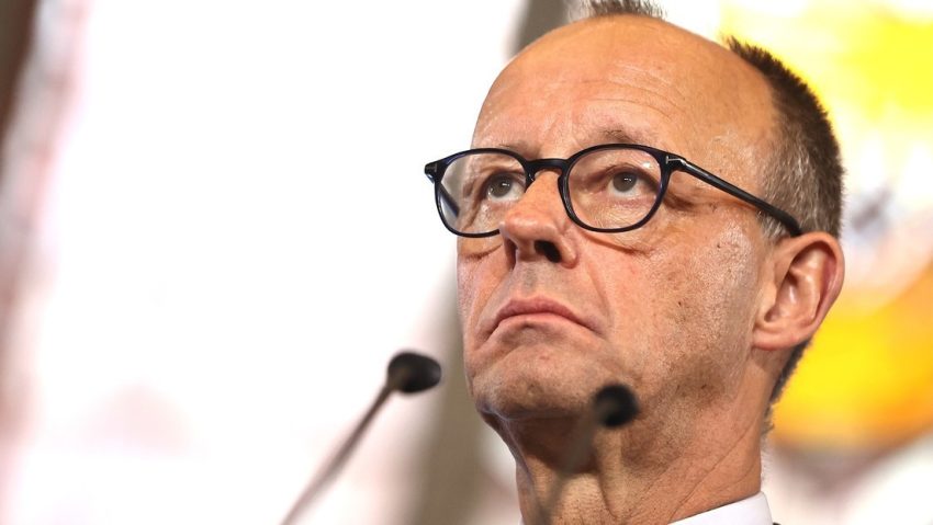 Merz afirma que "las décadas de 'pax americana'" han terminado para Europa