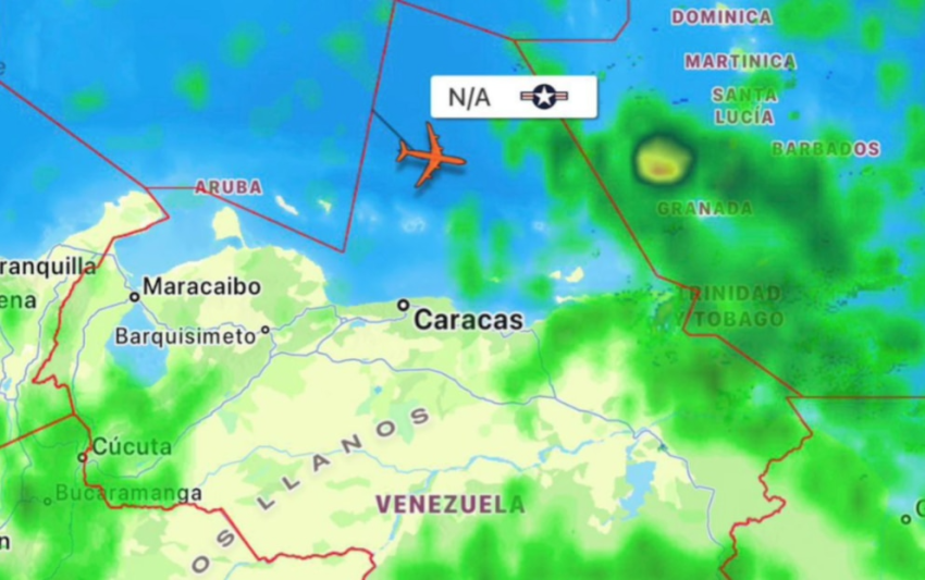 🚨 EE. UU. refuerza presión militar: vuelven a sobrevolar el Caribe dos bombarderos B-52 cerca de costas venezolanas
